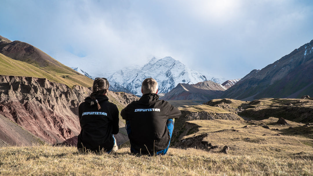 enduristan-team-hoodie-sudadera-con-capucha-negra image 6
