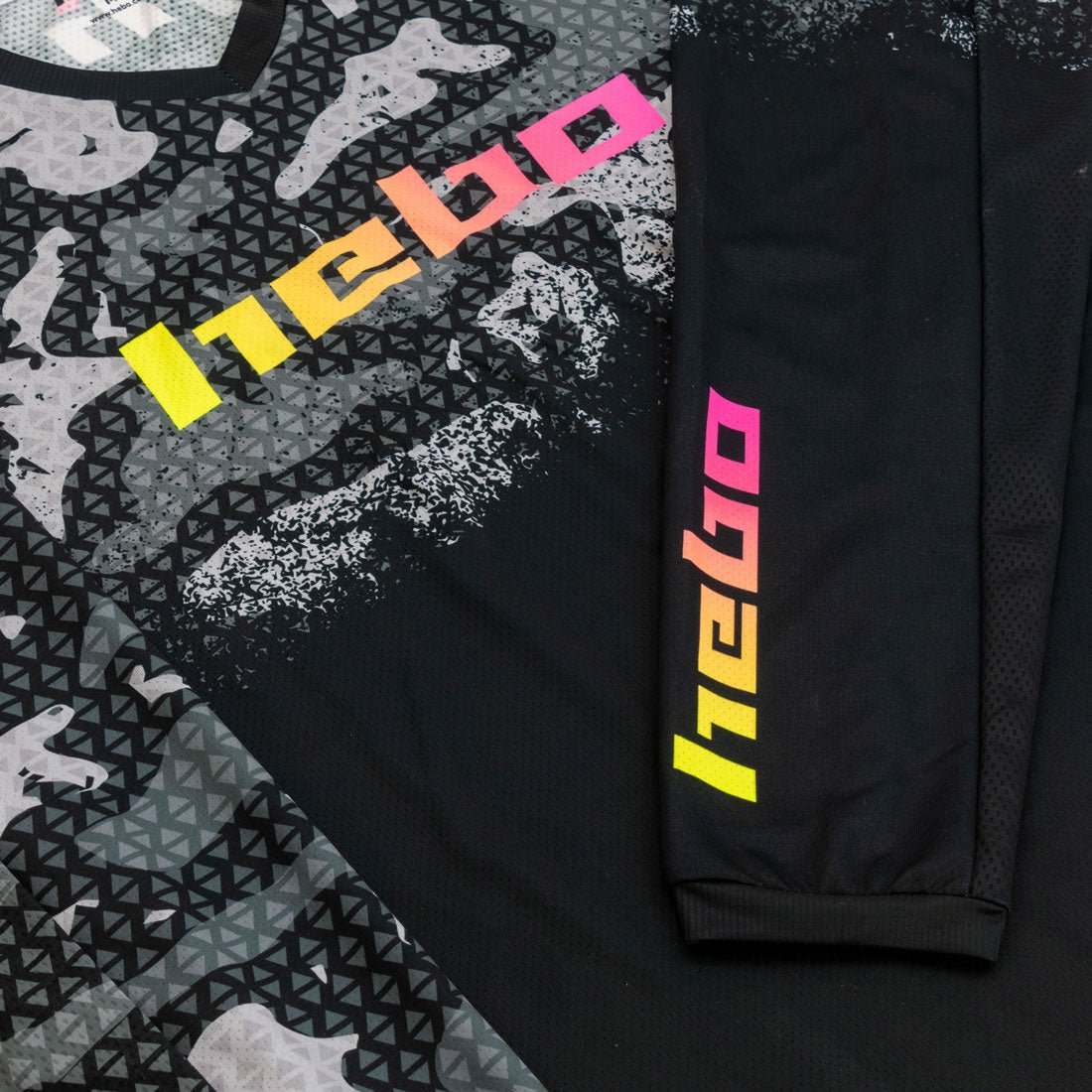 hebo-camiseta-pro-trial-camo-de-manga-corta image 4