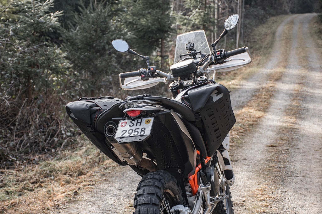 enduristan-hailstorm-50-bolsa-trasera-impermeable-rackless-para-motos-adventure image 8