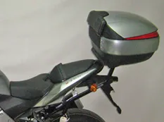 shad-top-master-fijaci-n-para-maleta-superior-kawasaki-z750-z1000 image 1